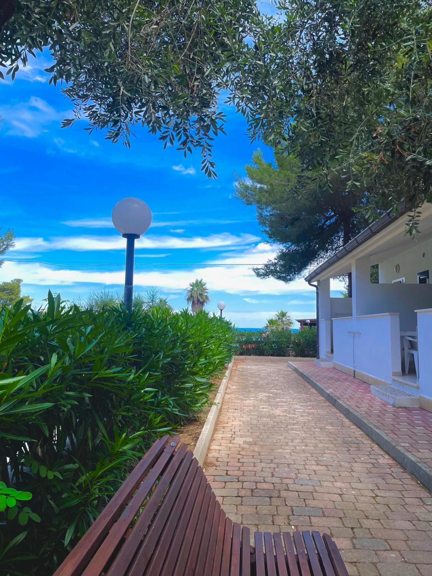 Villaggio La Giara Vieste Exterior photo